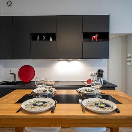 Coeur De Ville, Magnifique Appartement + Parking По Екстериор снимка