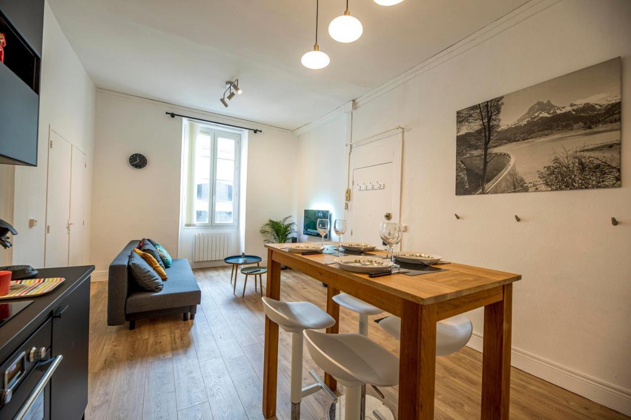 Coeur De Ville, Magnifique Appartement + Parking По Екстериор снимка