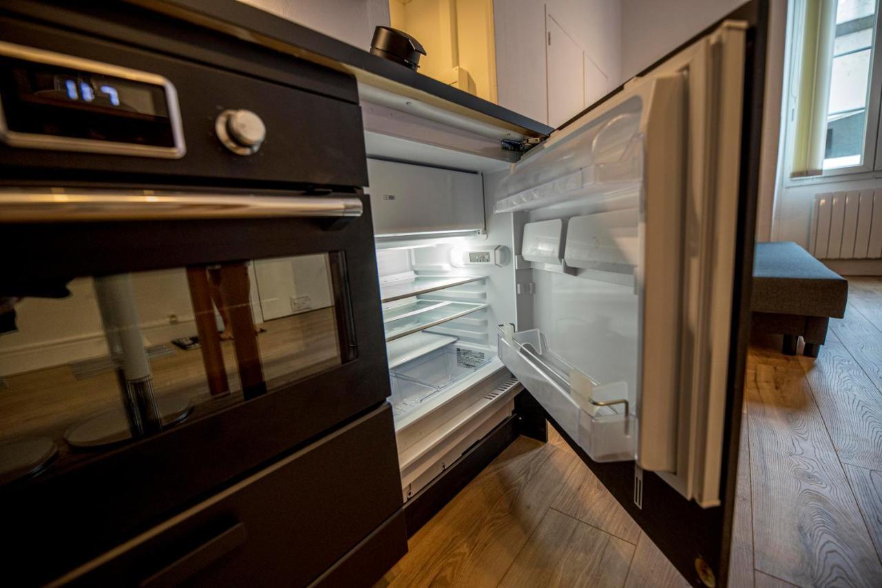 Coeur De Ville, Magnifique Appartement + Parking По Екстериор снимка
